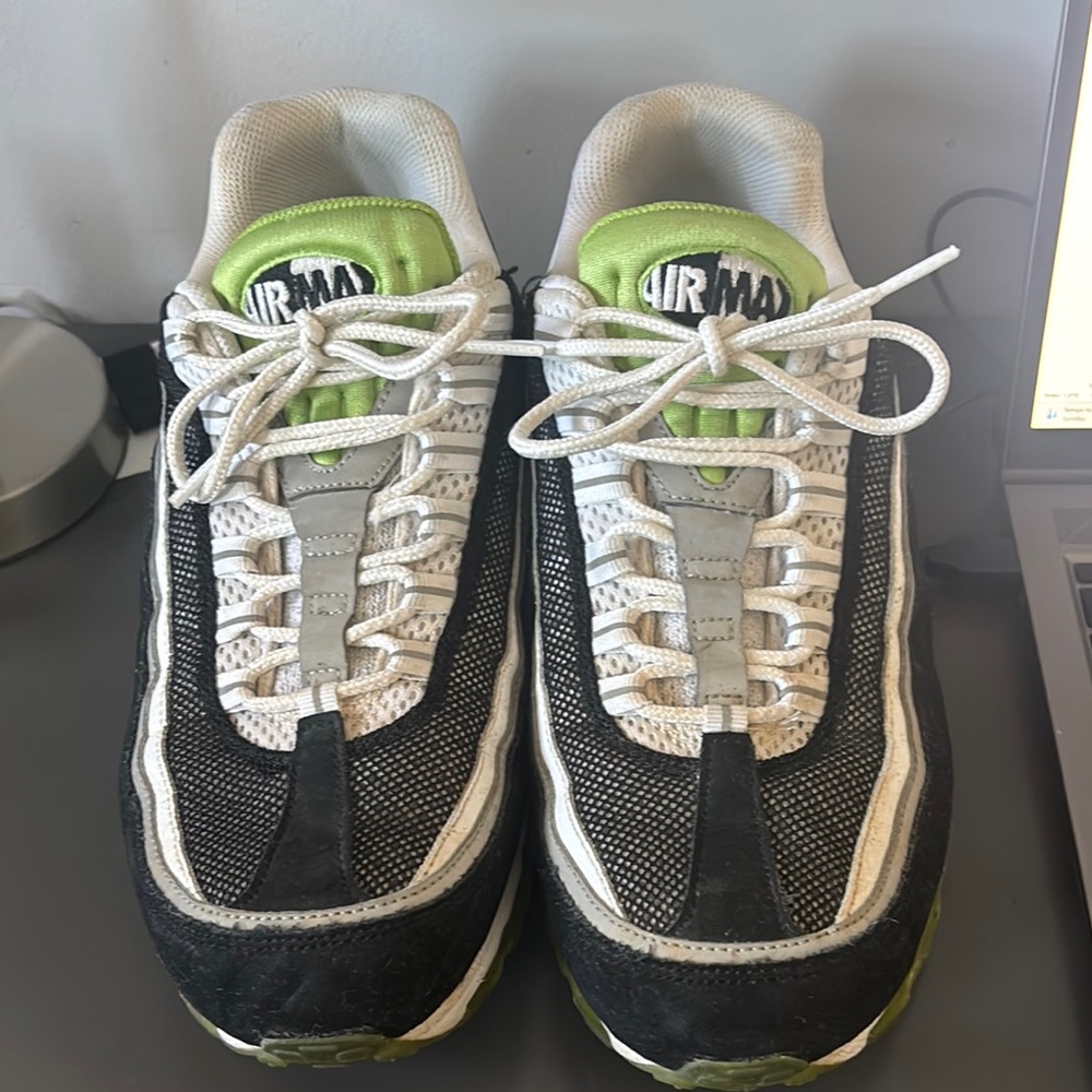 Vintage 2011 Nike Air Max 24/7 - Black Volt 8 Vintage Safari